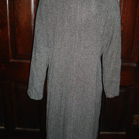 Grey & Black Midi dress & cover - Picture 4 of 7
